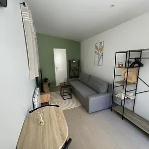 https://apt-eden-studio.hotels-rhonealpes.com