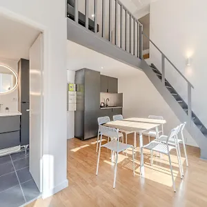 https://appartement-ophelie-charmant-4-pers-bellecour.hotels-rhonealpes.com